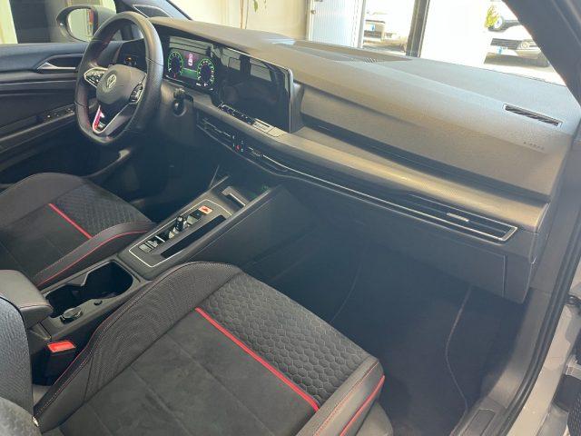 VOLKSWAGEN Golf GTI CLUB SPORT