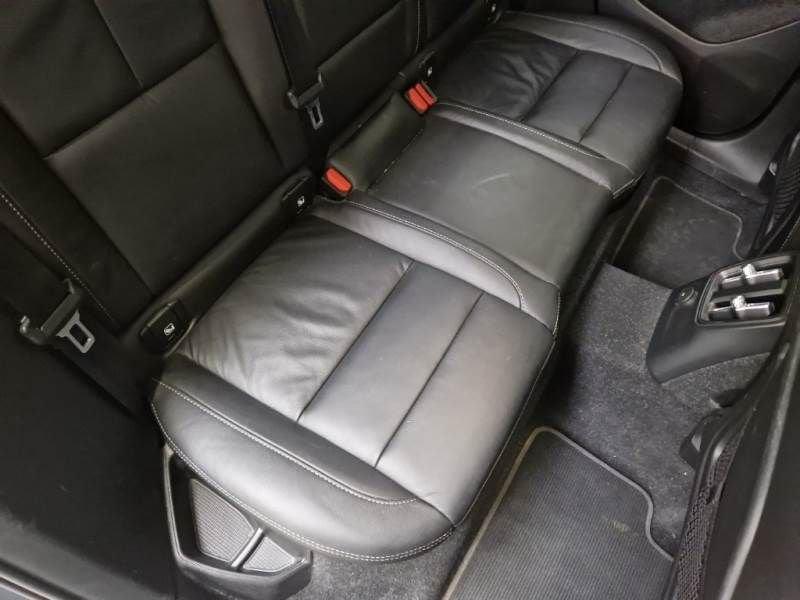 Volvo XC40 Recharge T5 180+82 CV Plug-In Hybrid Recharge Plus Dark