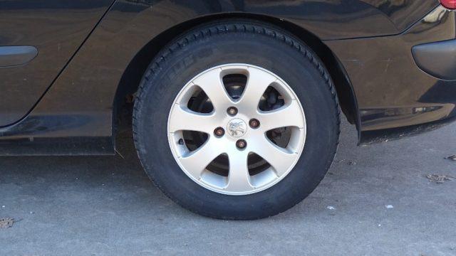 PEUGEOT 308 1.6 HDi 110CV SW Ciel Premium, 2° Treno di Gomme