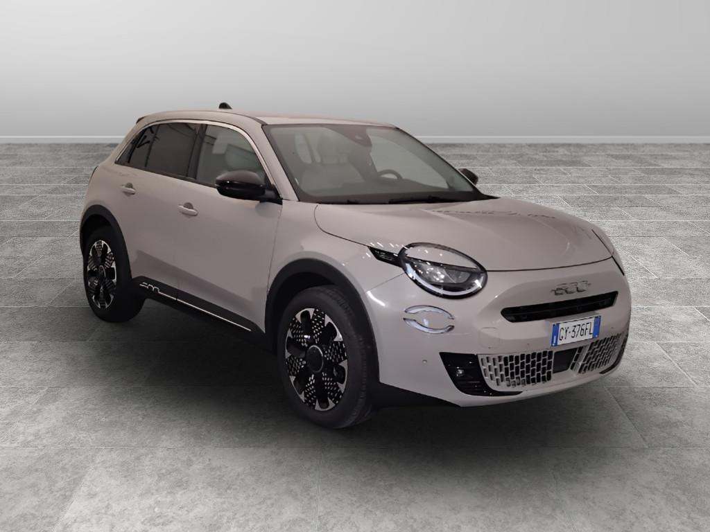 FIAT 600 IV 2023 - 600 1.2 hybrid La Prima II 110cv auto