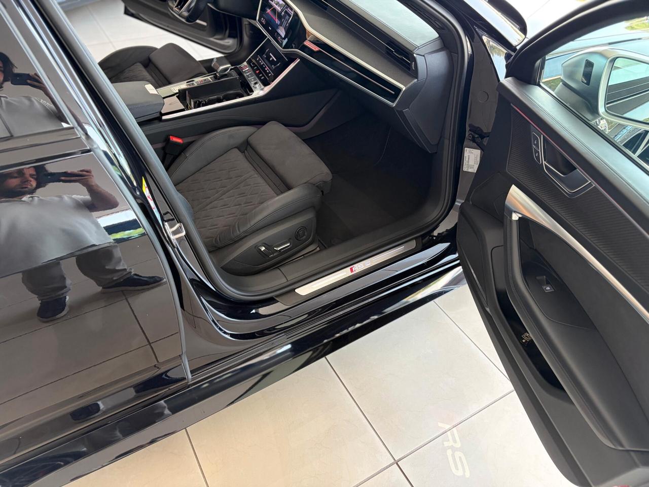 Audi RS6 RS 6 Avant 4.0 TFSI V8 quattro tiptronic