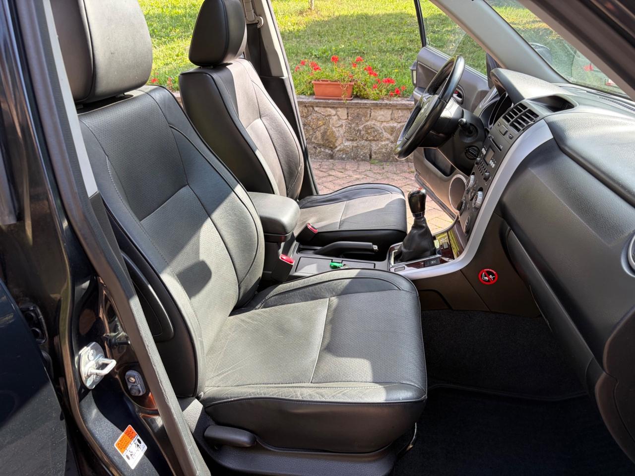 Suzuki Grand Vitara 1.9 DDiS 129 CV 5 porte Executive