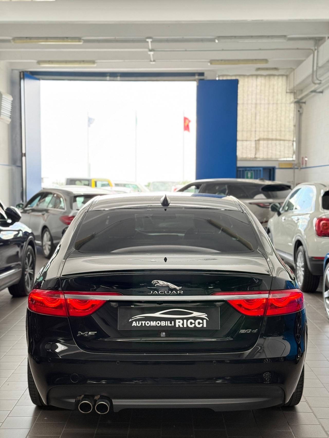 Jaguar XF 2.0 D 180 CV aut. R-Sport