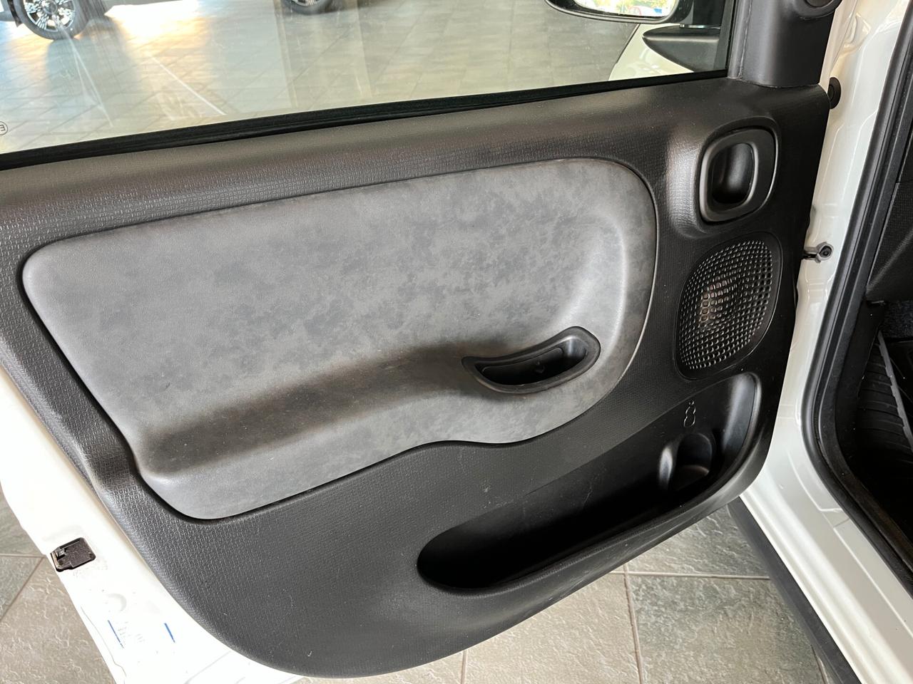 Fiat Panda 0.9 TwinAir Turbo 4x4 Cross-NEOPATENTATI-