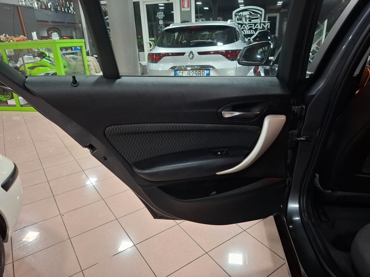 Bmw 116i benzina NEOPATENTATO