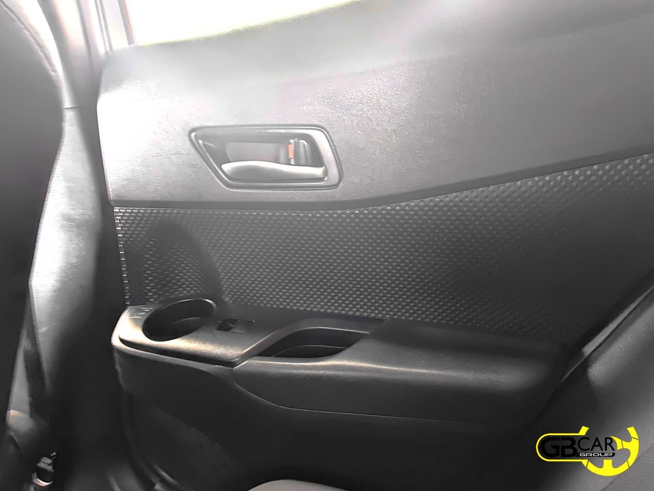 Toyota C-HR 1.8 Hybrid E-CVT Business