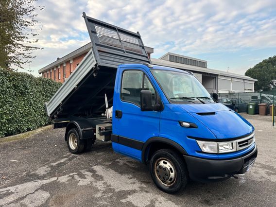 Iveco Daily Ribaltabile trilaterale unico proprietario
