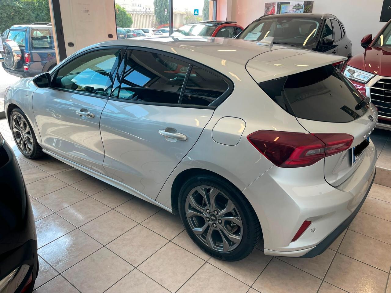 Ford Focus 1.0 EcoBoost Hybrid 155 CV Powershift 5p. ST-Line