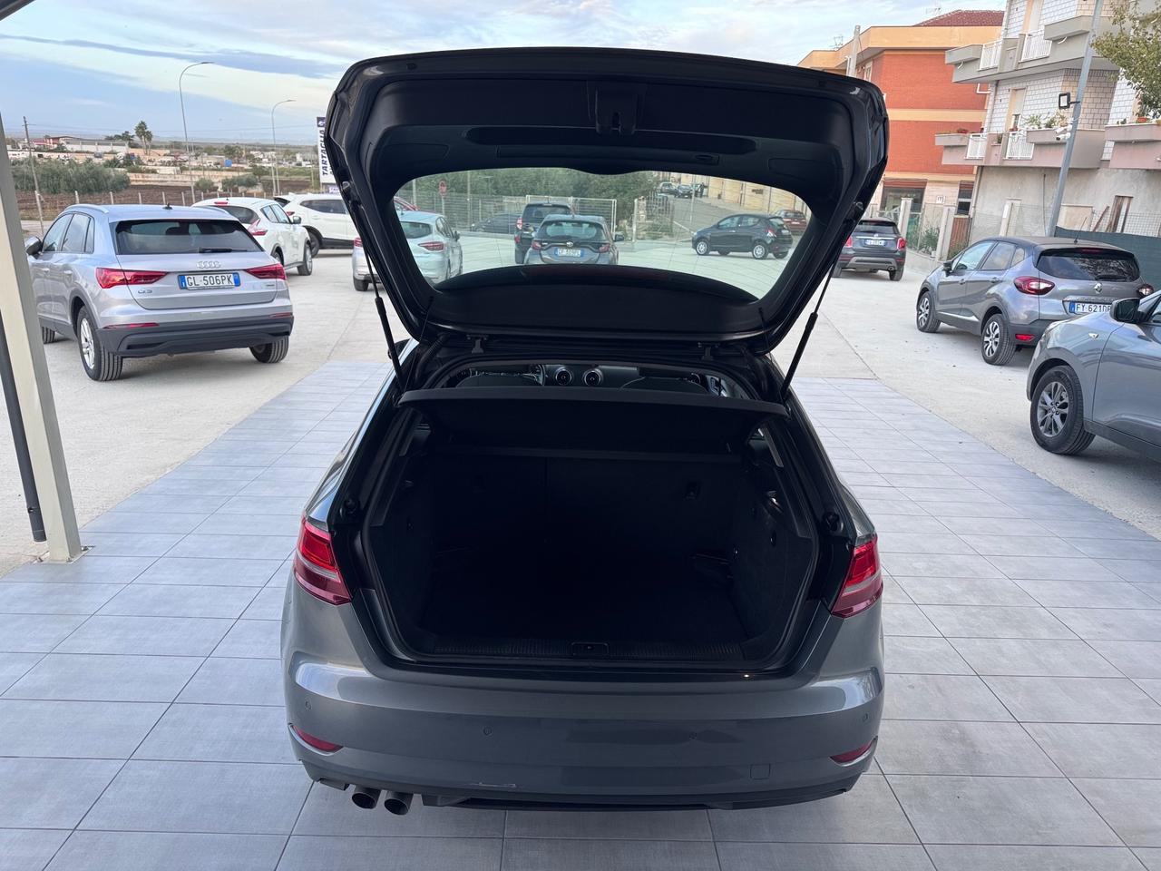 Audi A3 SPB 35 TDI S tronic Business