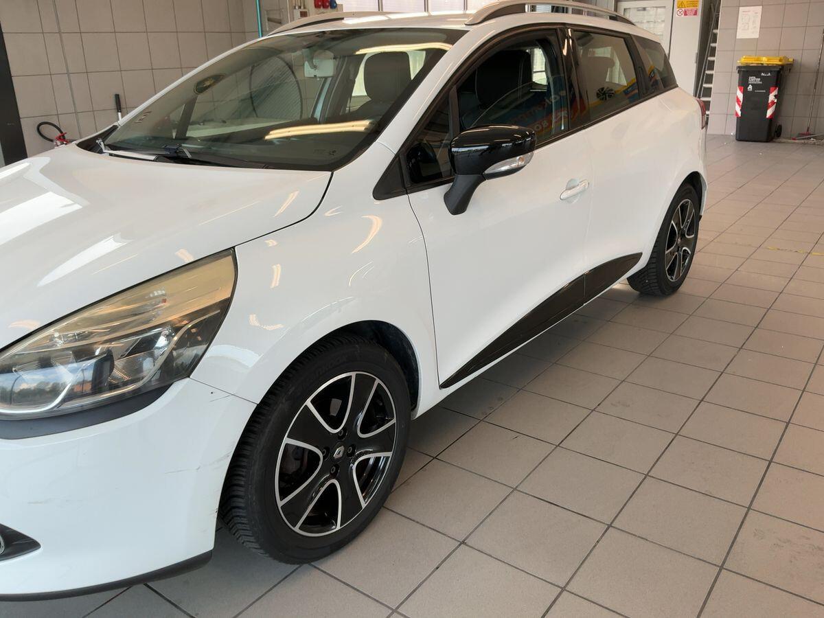 Renault Clio Sporter 1.2 75CV Live
