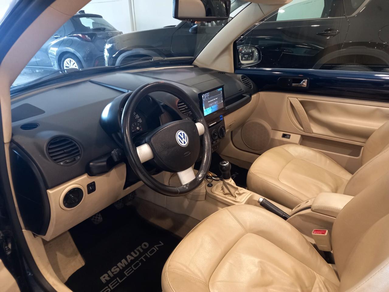 Volkswagen New Beetle 16V Cabrio