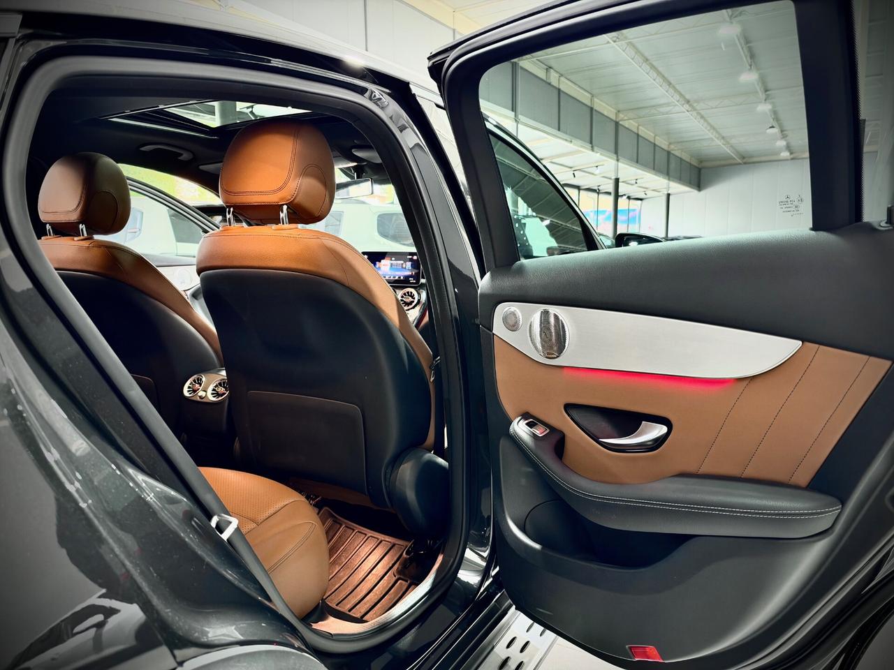 Mercedes-Benz GLC 220d 194CV Premium Plus AMG