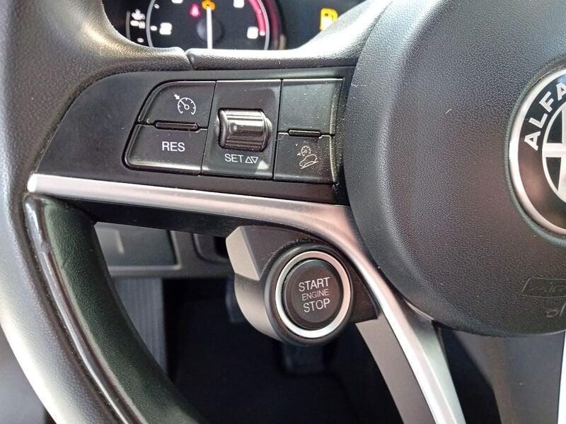 Alfa Romeo Stelvio 2.2 Turbodiesel 190 CV AT8 RWD Super
