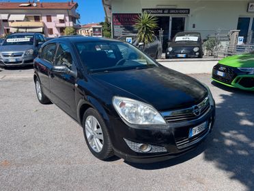 Opel Astra 1.4 16V Twinport 5 porte Enjoy
