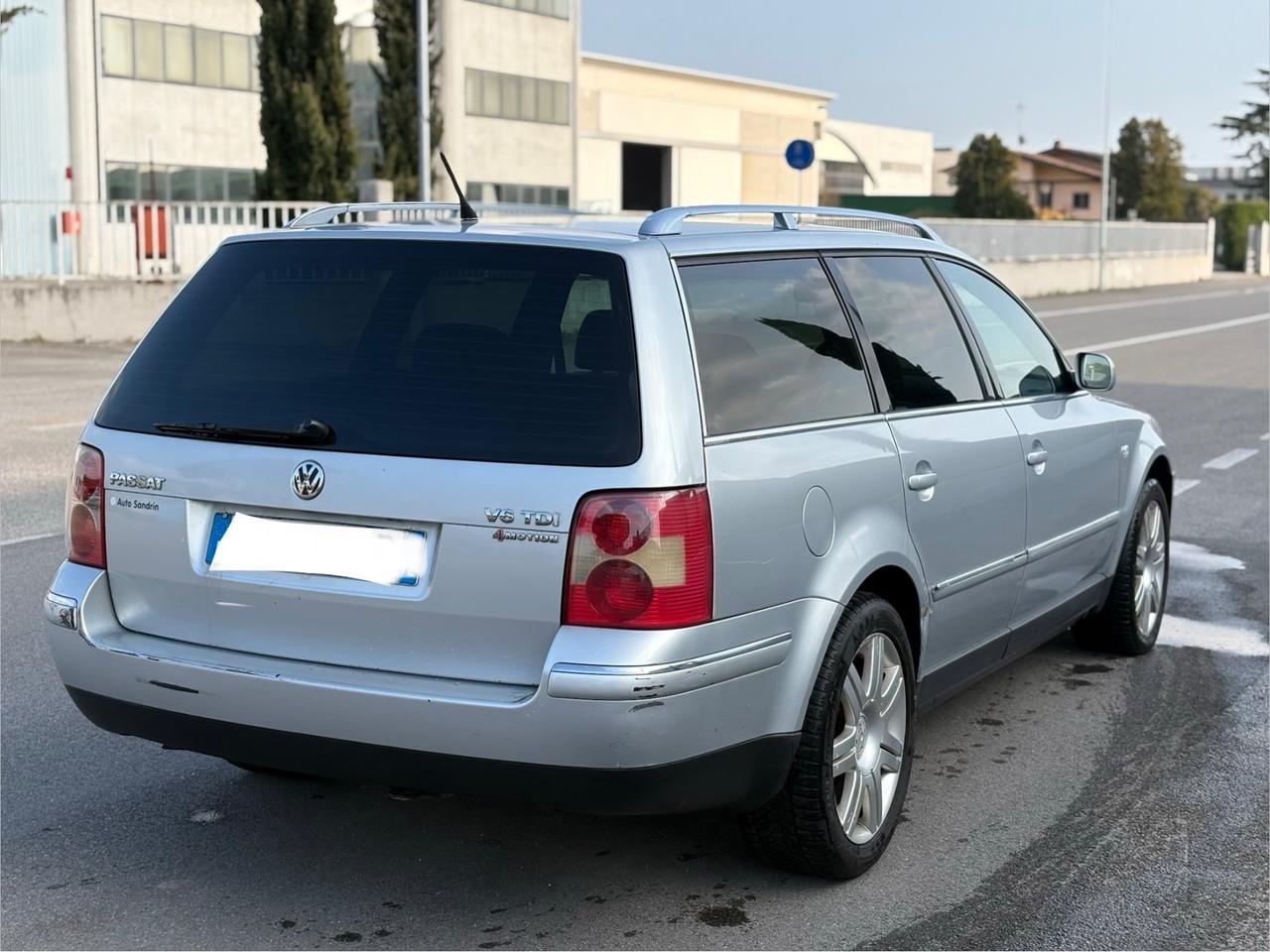 Volkswagen Passat 2.5 V6 TDI 4X4 2003