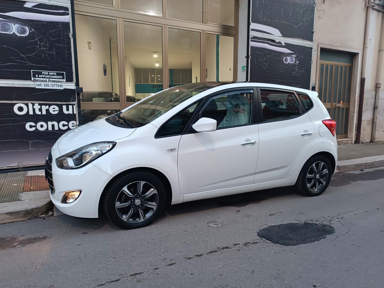 Hyundai iX20 1.4 CRDI 90 CV XPOSSIBLE TETTO APRIBILE FULL