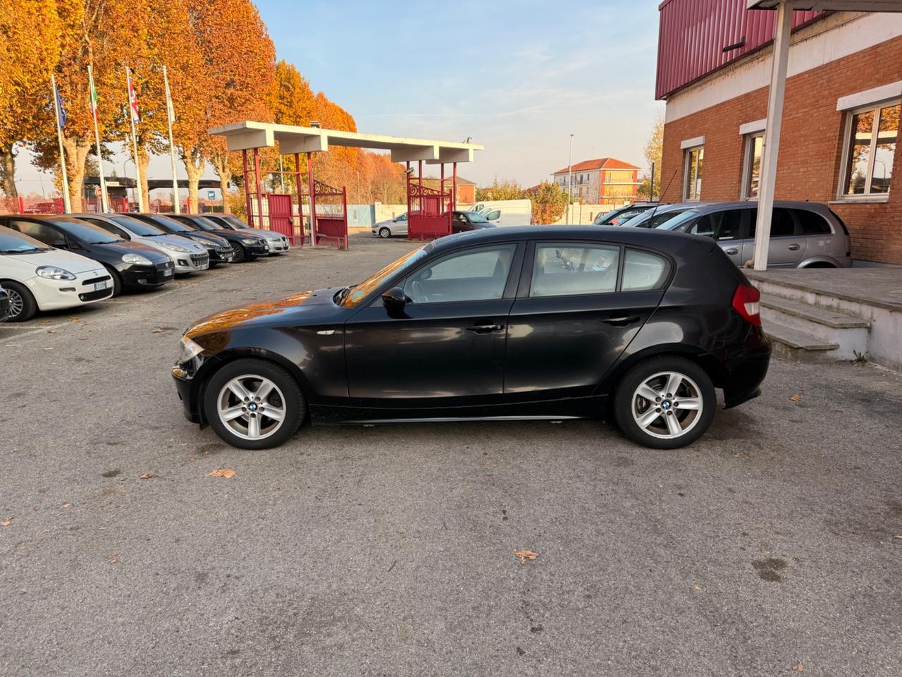 Bmw 120 120d cat 5 porte Futura