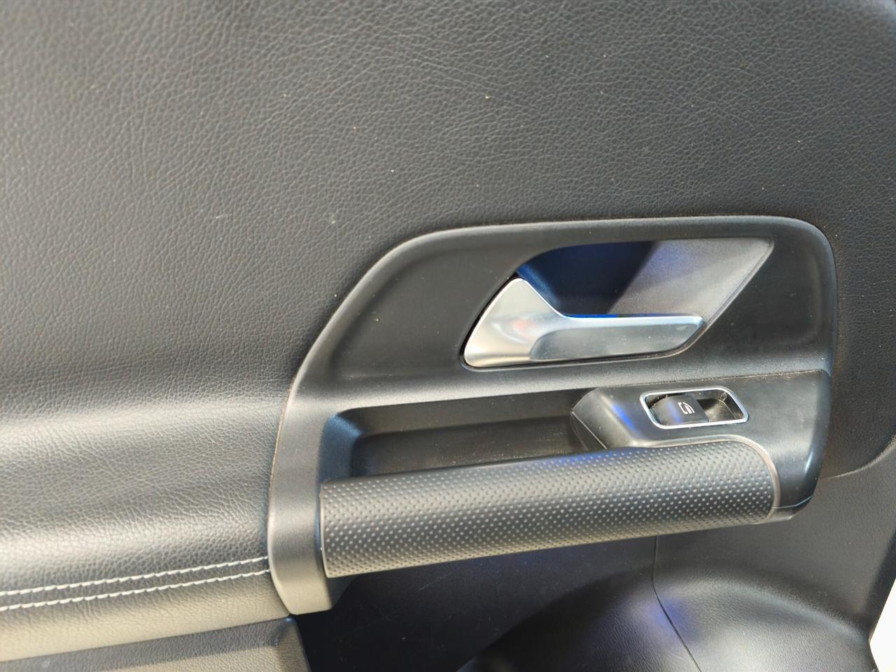 Mercedes-benz GLB 200 d Automatic Business Extra