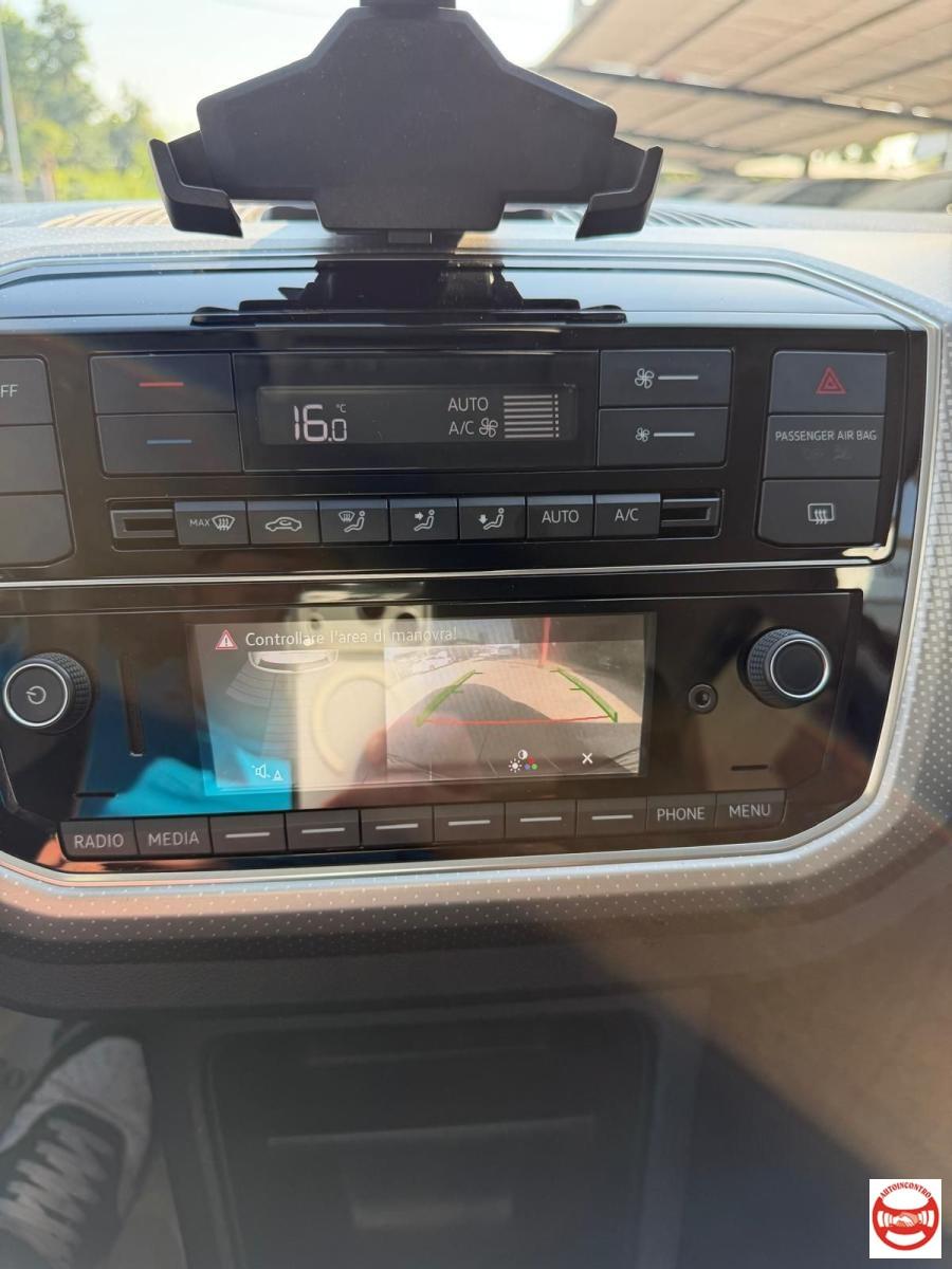 VOLKSWAGEN - Up! 5p 1.0 High 60cv