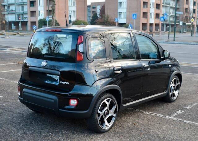Fiat Panda 1.0 FireFly S&S Hybrid Sport
