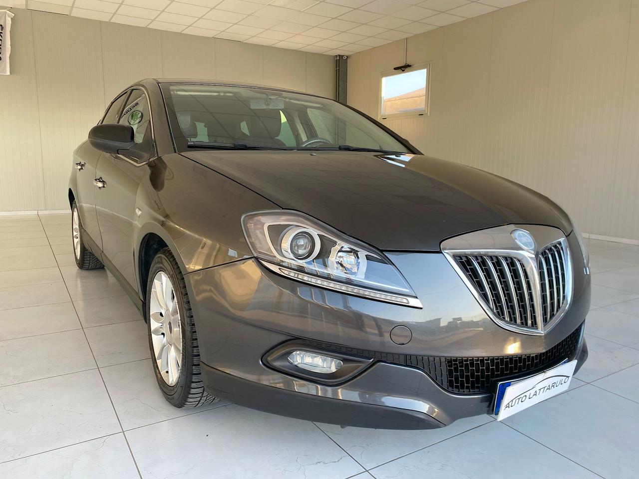 Lancia Delta 1.6 MJT DPF Silver