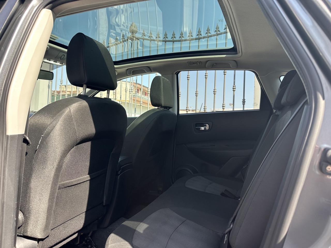 Nissan Qashqai 1.6 dCi n-tec 2012 4WD