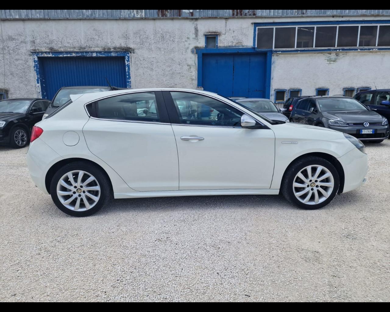 ALFA ROMEO Giulietta 2.0 JTDm Distinctive 140cv