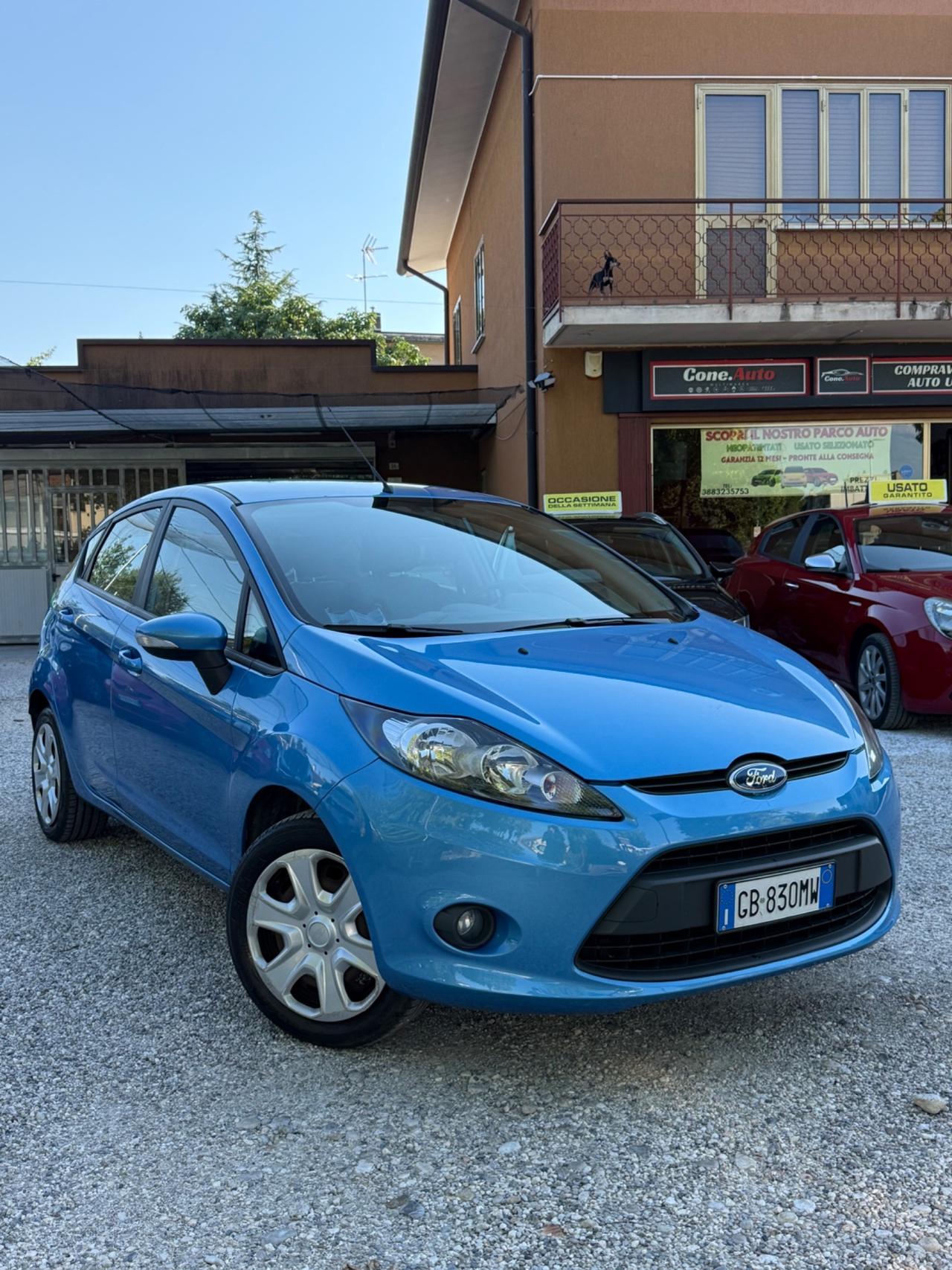 Ford Fiesta 1.2 82 CV 5 porte Titanium ok neopatentati