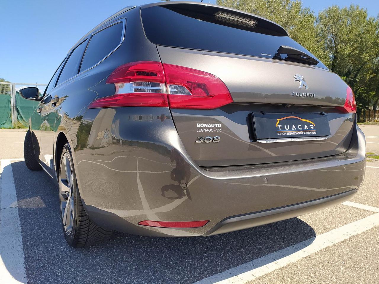 Peugeot 308 Tech Edition 1.5 Blue HDI 130 #6400