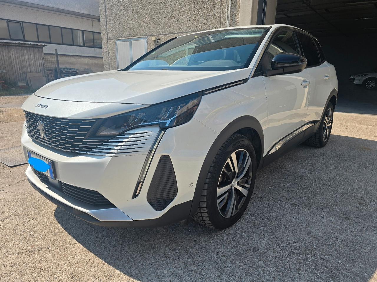Peugeot 3008 BlueHDi 130 S&S EAT8 Allure