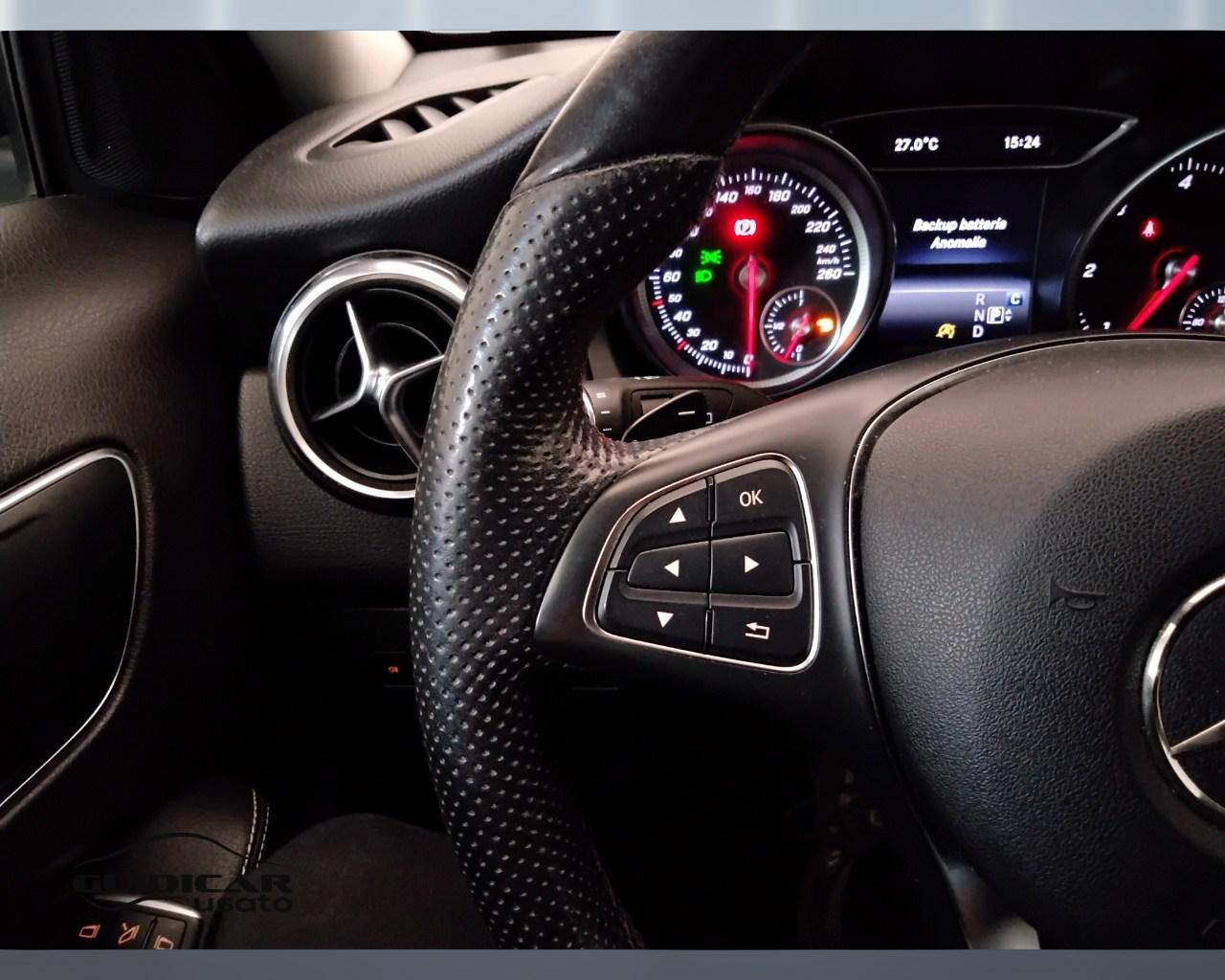 Mercedes-Benz GLA-X156 2017 - GLA 200 d Sport auto