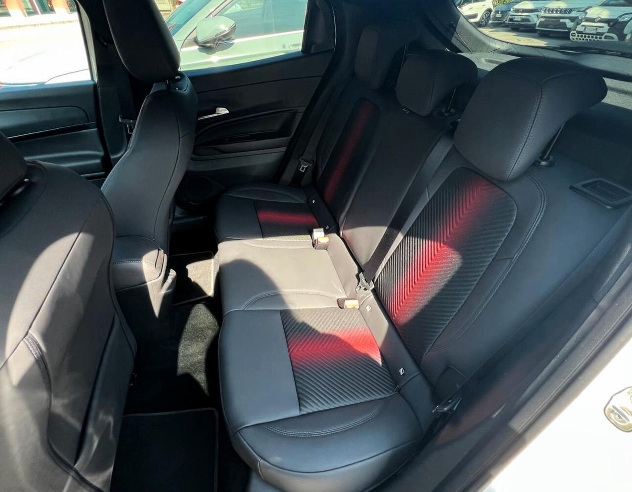 Alfa Romeo Junior 1.2 Hybrid eDCT6 Speciale