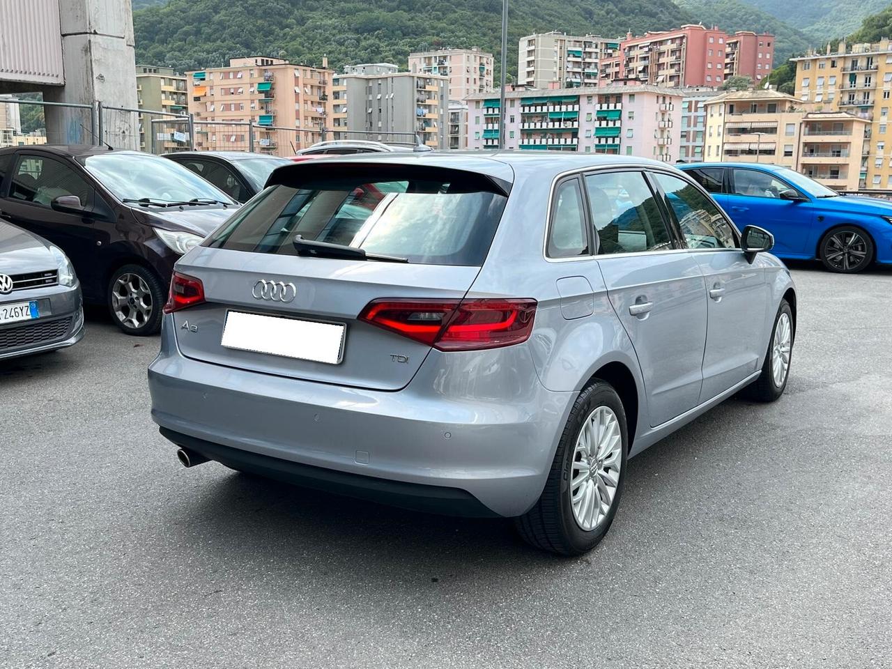 Audi A3 1.6 TDI clean diesel S tronic Ambiente