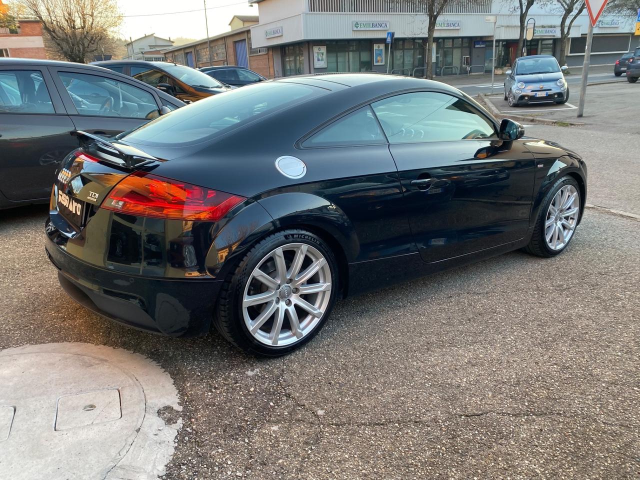 Audi TT Coupé 2.0 TDI quattro Advanced S-LINE