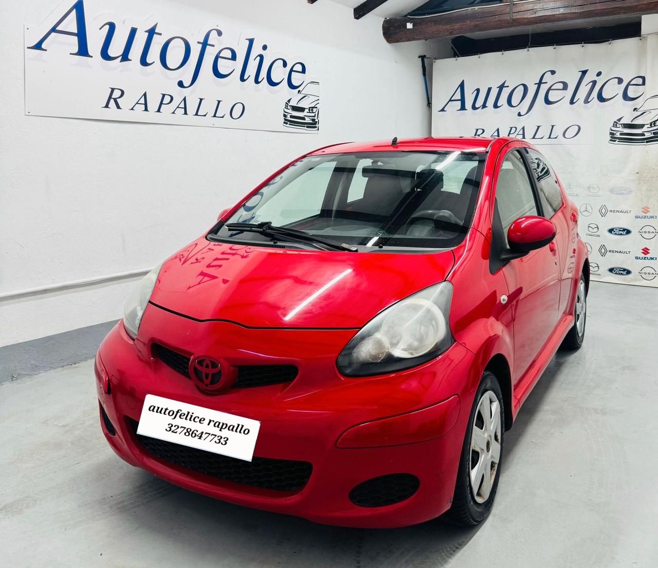 Toyota Aygo 1.0 12V VVT-i 5 porte Sol Red Edition