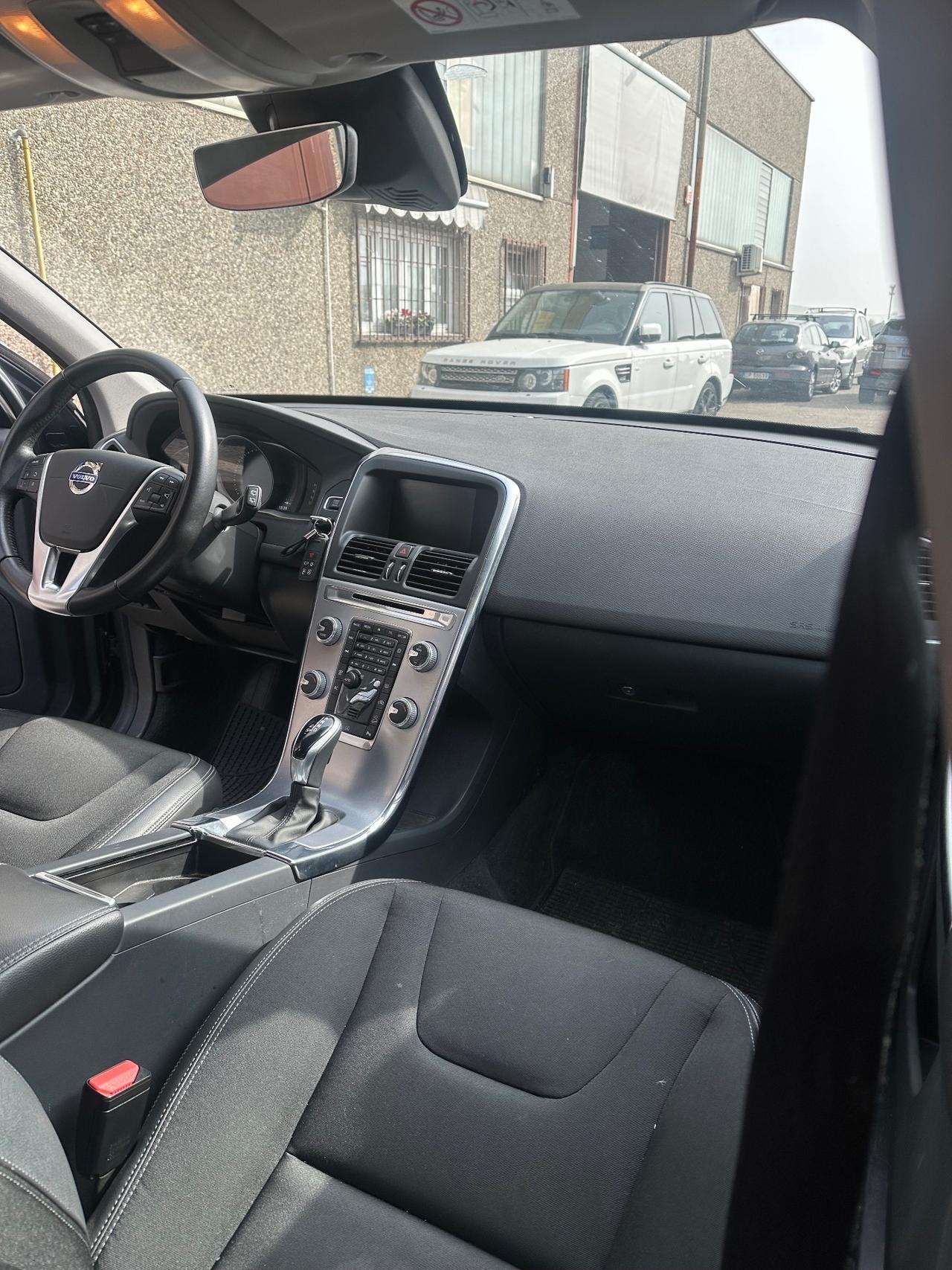 Volvo XC 60 XC60 D4 AWD Geartronic Business EURO6B