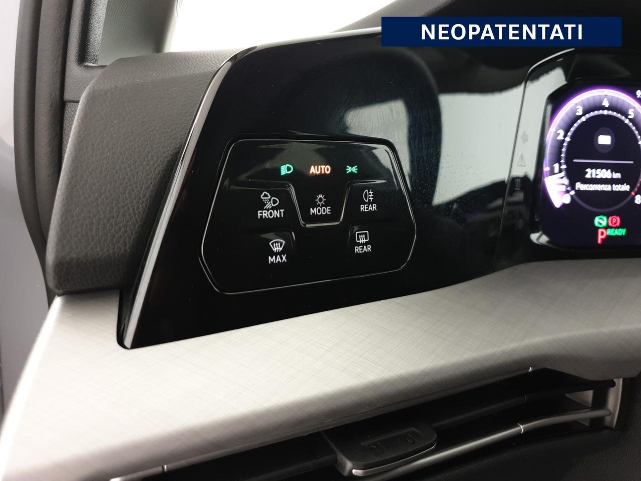 Volkswagen Golf 1.5 etsi edition plus 115cv dsg