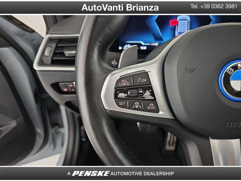 BMW Serie 3 330e xDrive Touring Msport Pro