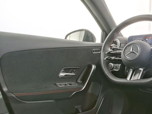 MERCEDES-BENZ A 180 Automatic AMG Line Advanced Plus