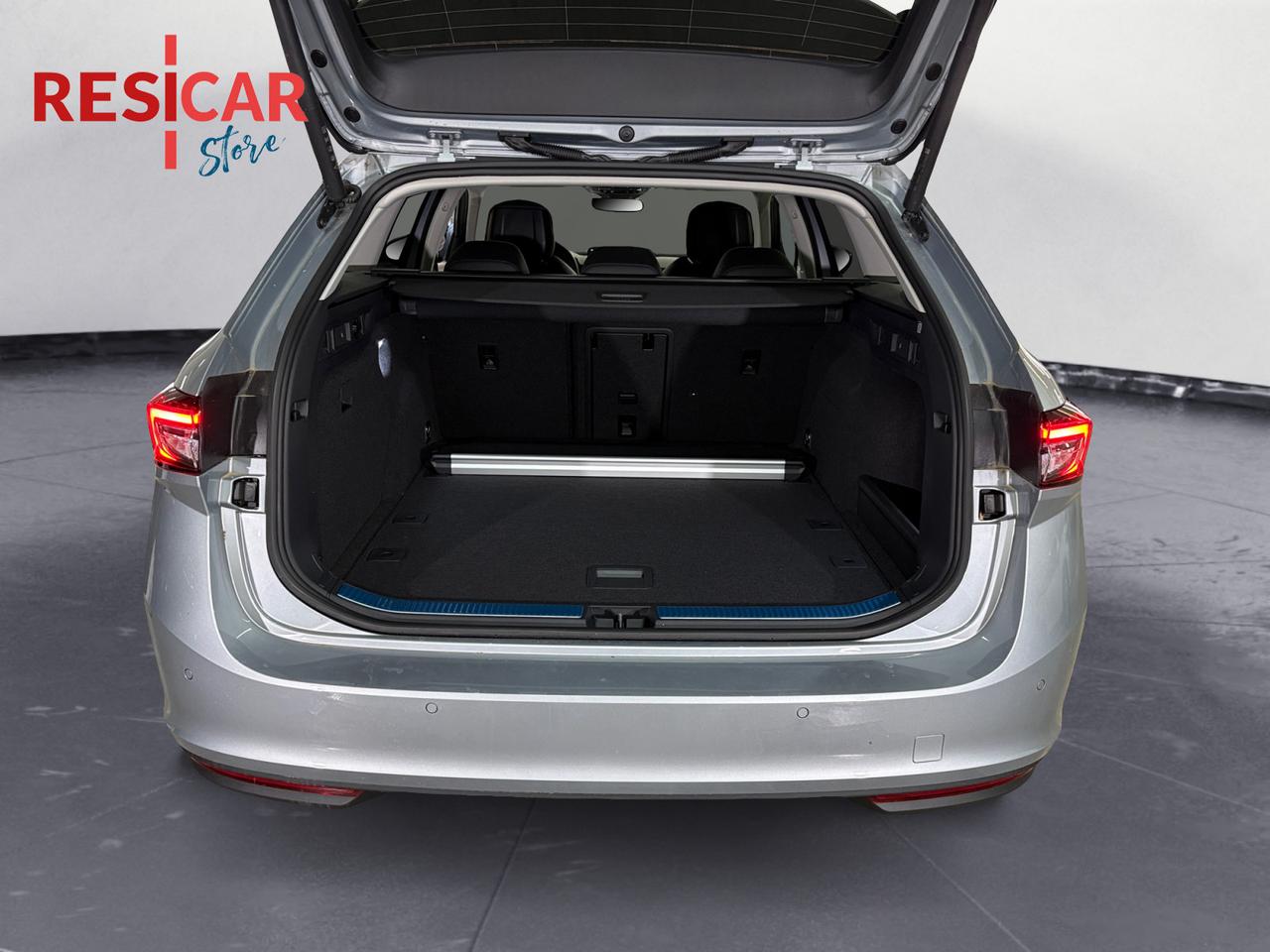 SKODA Superb Wagon Style 2,0 TDI 110 kW (150 CV) 7 marce - DSG