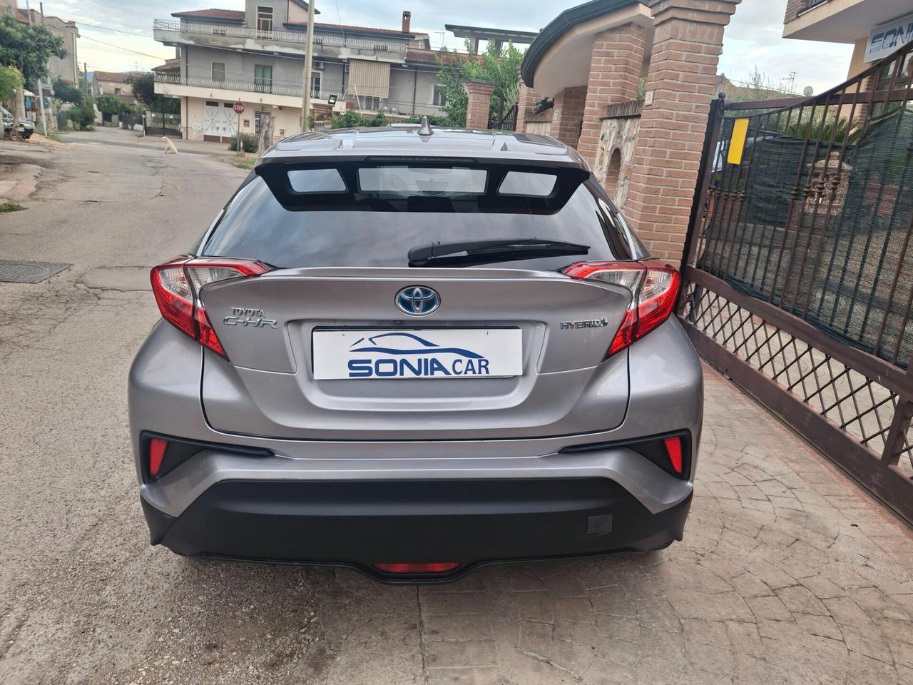 Toyota C-HR 1.8 Hybrid E-CVT Style