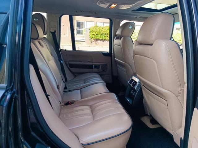 LAND ROVER Range Rover 4.4 TDV8 Vogue