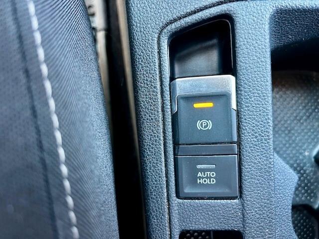 Volkswagen T-Roc 1.6 tdi Style "COCKPIT / TELECAMERA / PDC "