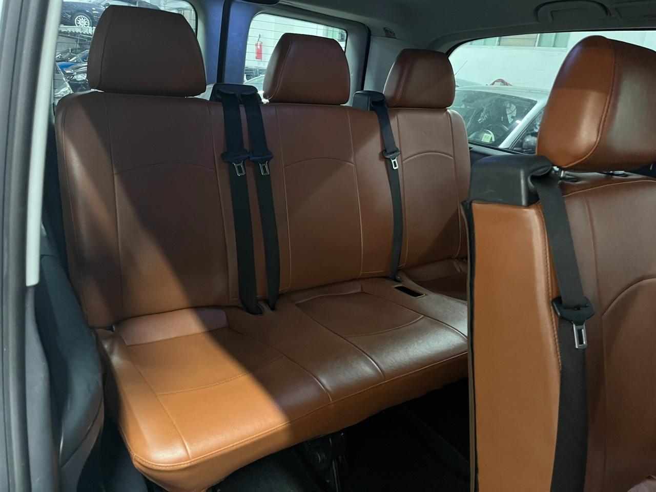 Mercedes Viano 2.2 CDI, cambio automatico, 9 POSTI