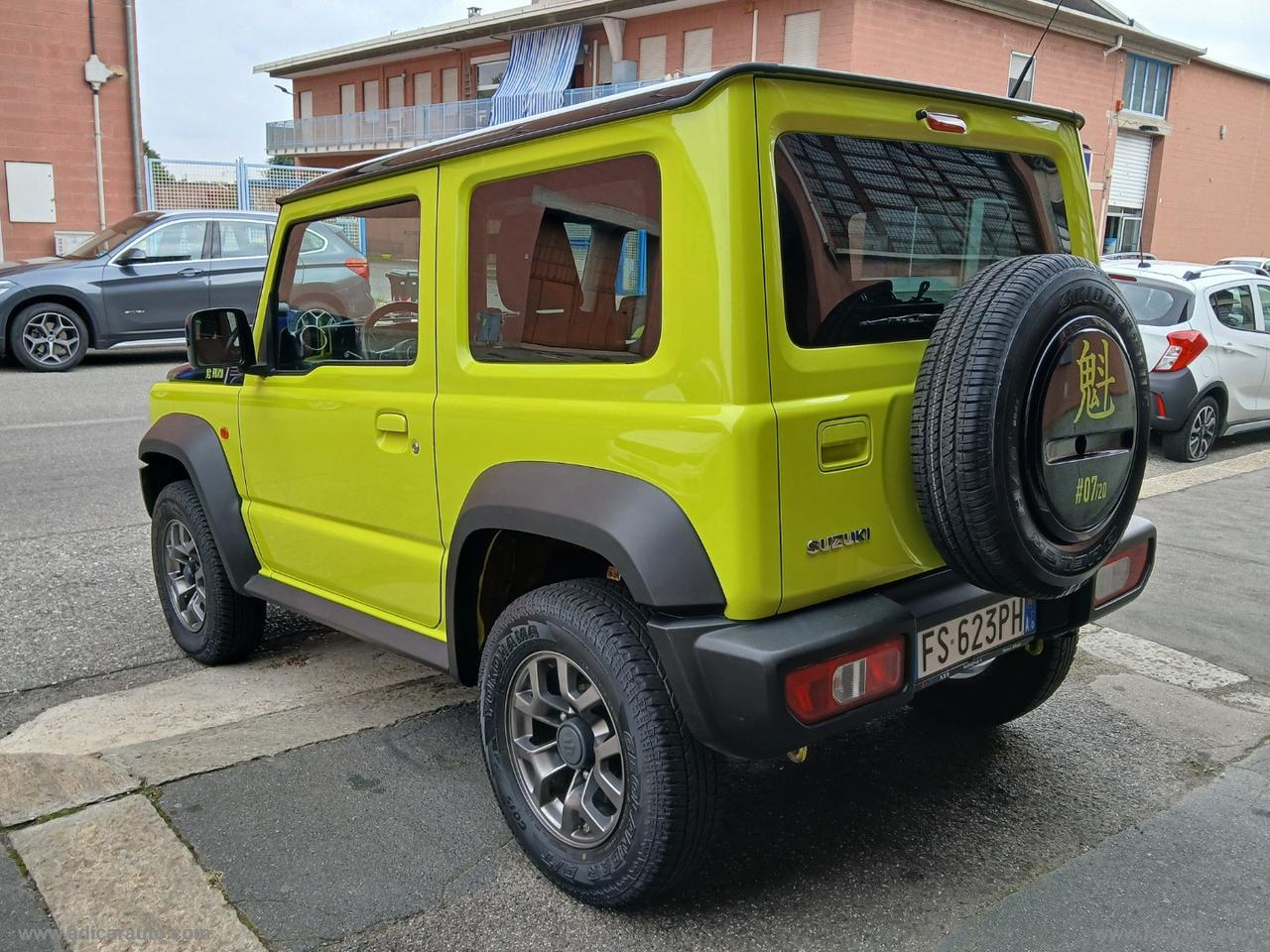 SUZUKI Jimny 1.5 5MT Top