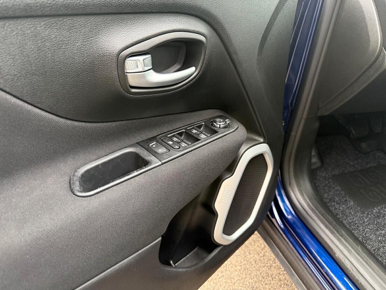 Jeep Renegade 1.6 Diesel 120 CV Cambio Automatico