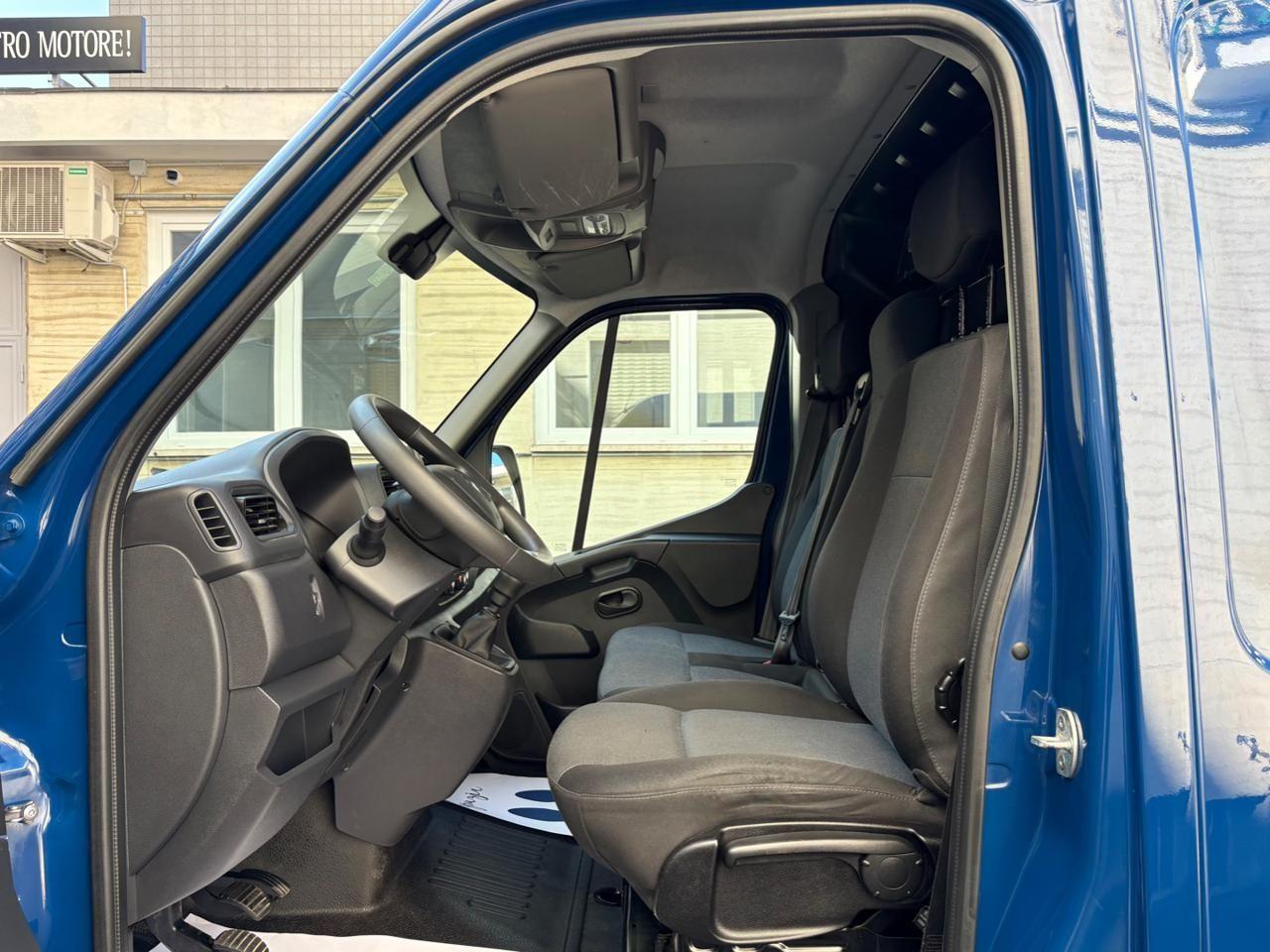 Renault Master T33 2.3 dCi 135 PM-TM Furgone Start €17500 +IVA