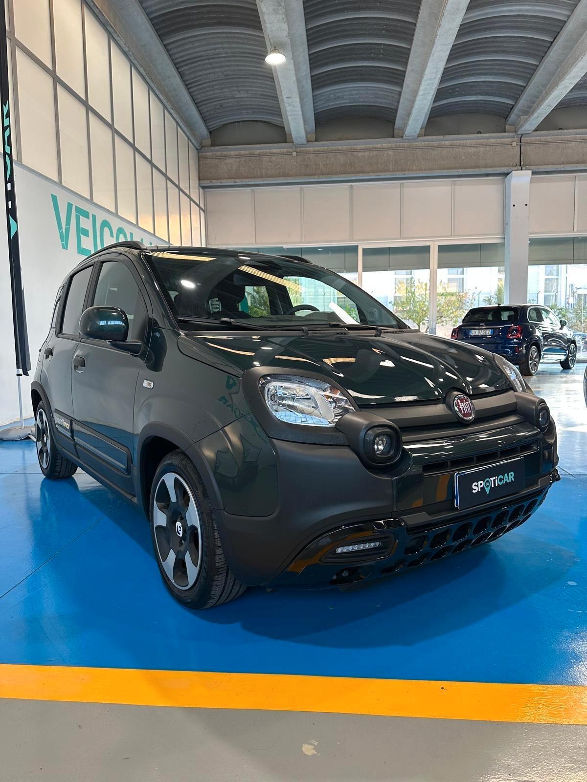 Fiat Panda 1.0 FireFly S&S Hybrid Pandina