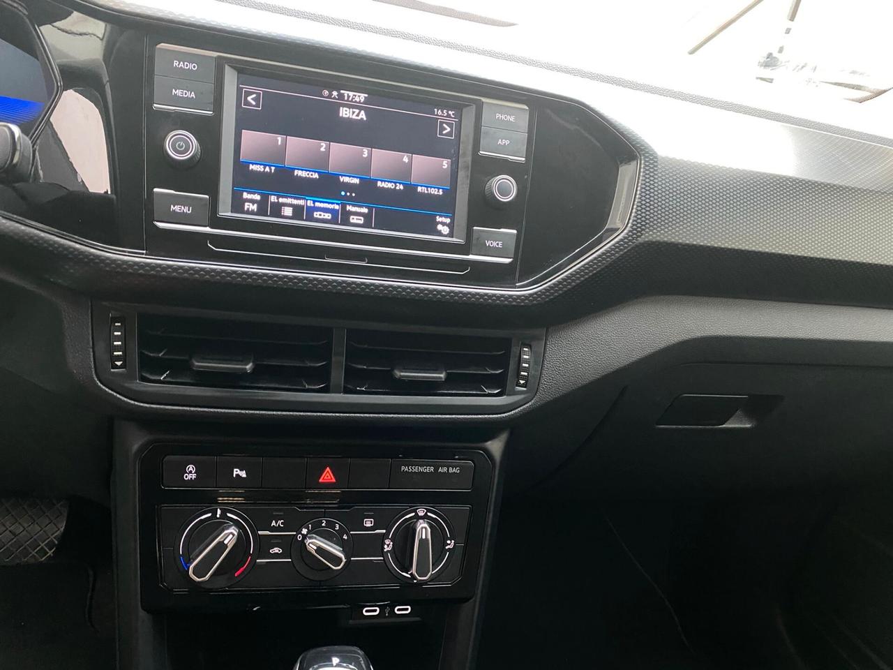 Volkswagen T-Cross 2023 110CV AUTOMATICA LEGGI TUTTO!