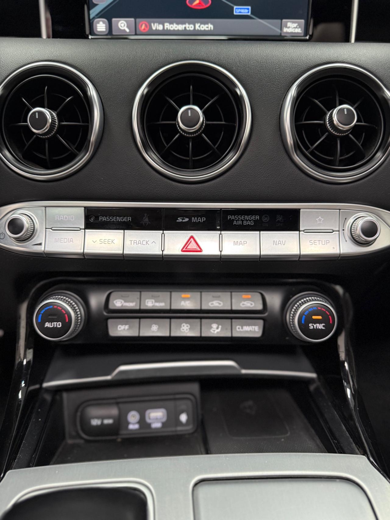 Kia Stinger 2.2 CRDi AWD AT8 GT Line 02/2019 EURO 6B